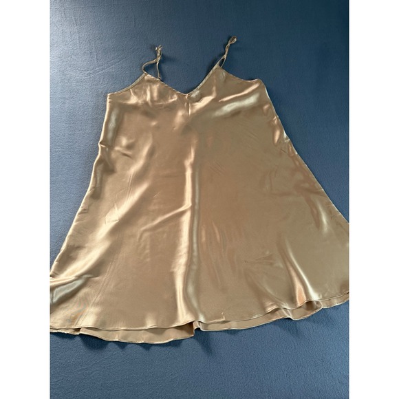 Solange Satin Gold Nightgown Chemise Sleepwear Plus Size 22/24 V-Neck Spaghetti - Picture 3 of 6